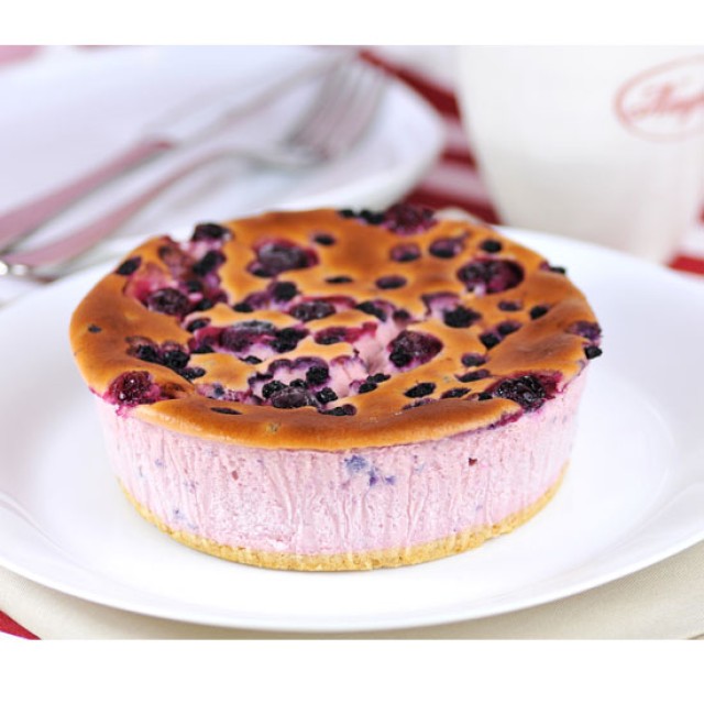 薰緻‧帕瑪森野藍莓重乳酪(6吋) 薰緻‧帕瑪森野藍莓重乳酪(6吋)